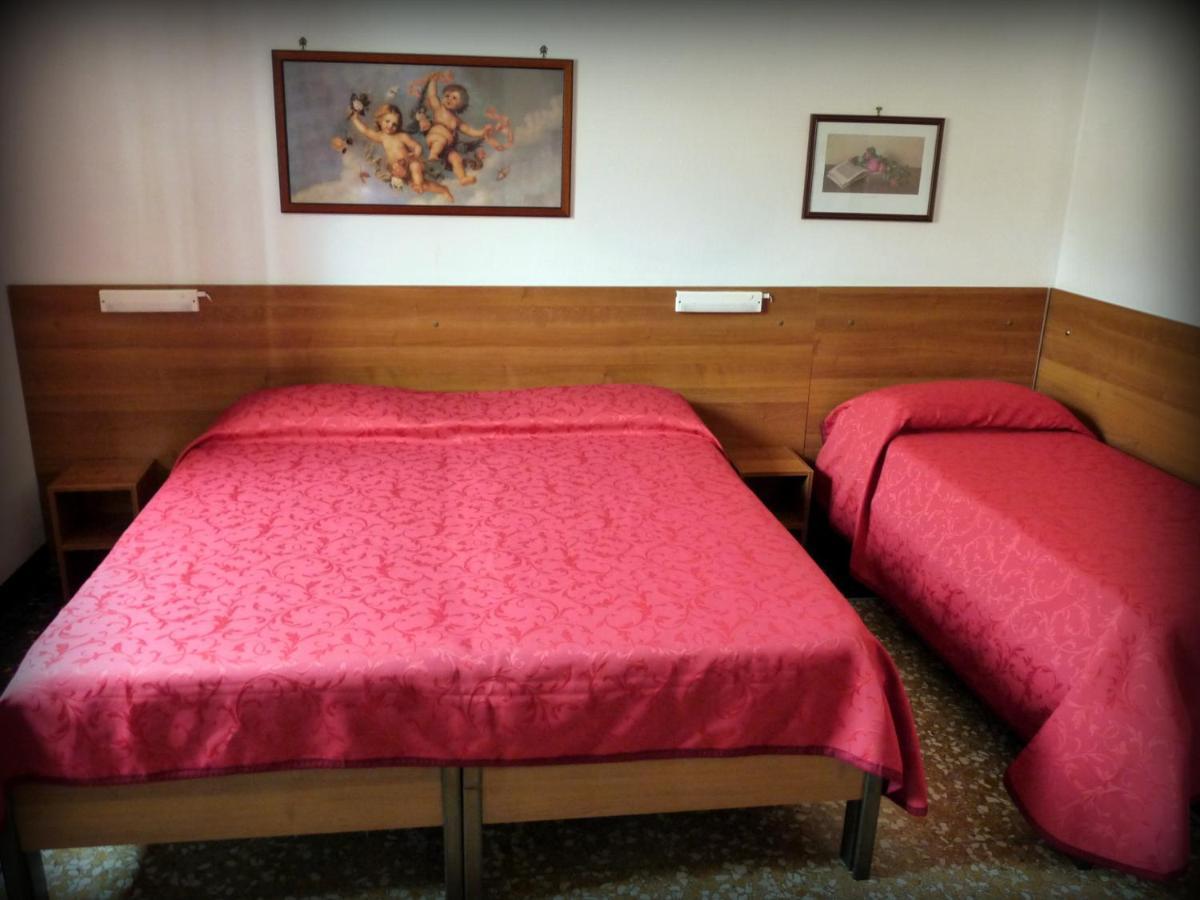Hotel Triestina 놀리 외부 사진