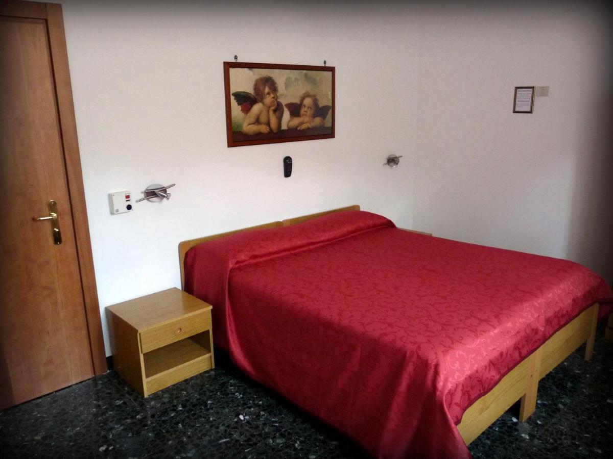 Hotel Triestina 놀리 외부 사진