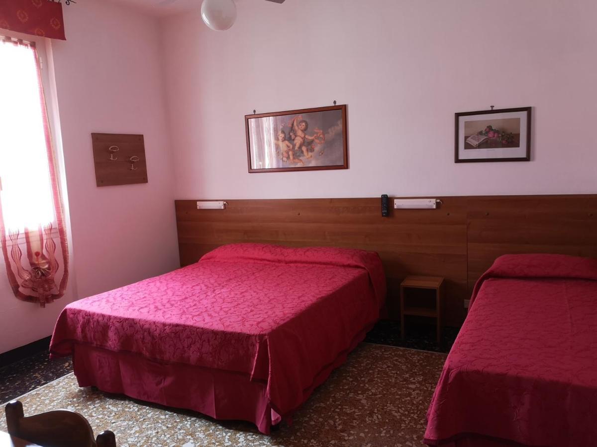 Hotel Triestina 놀리 외부 사진