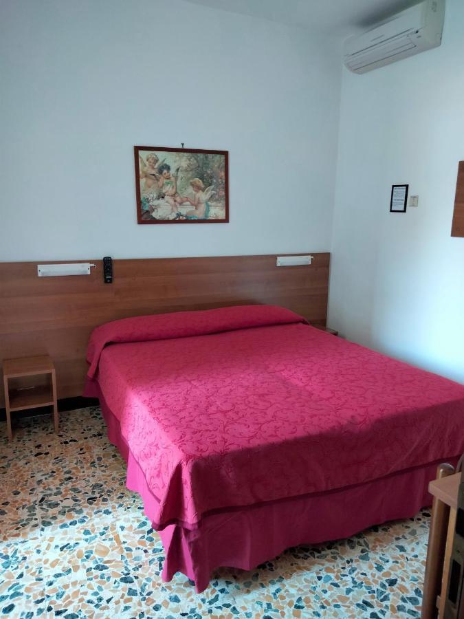 Hotel Triestina 놀리 외부 사진